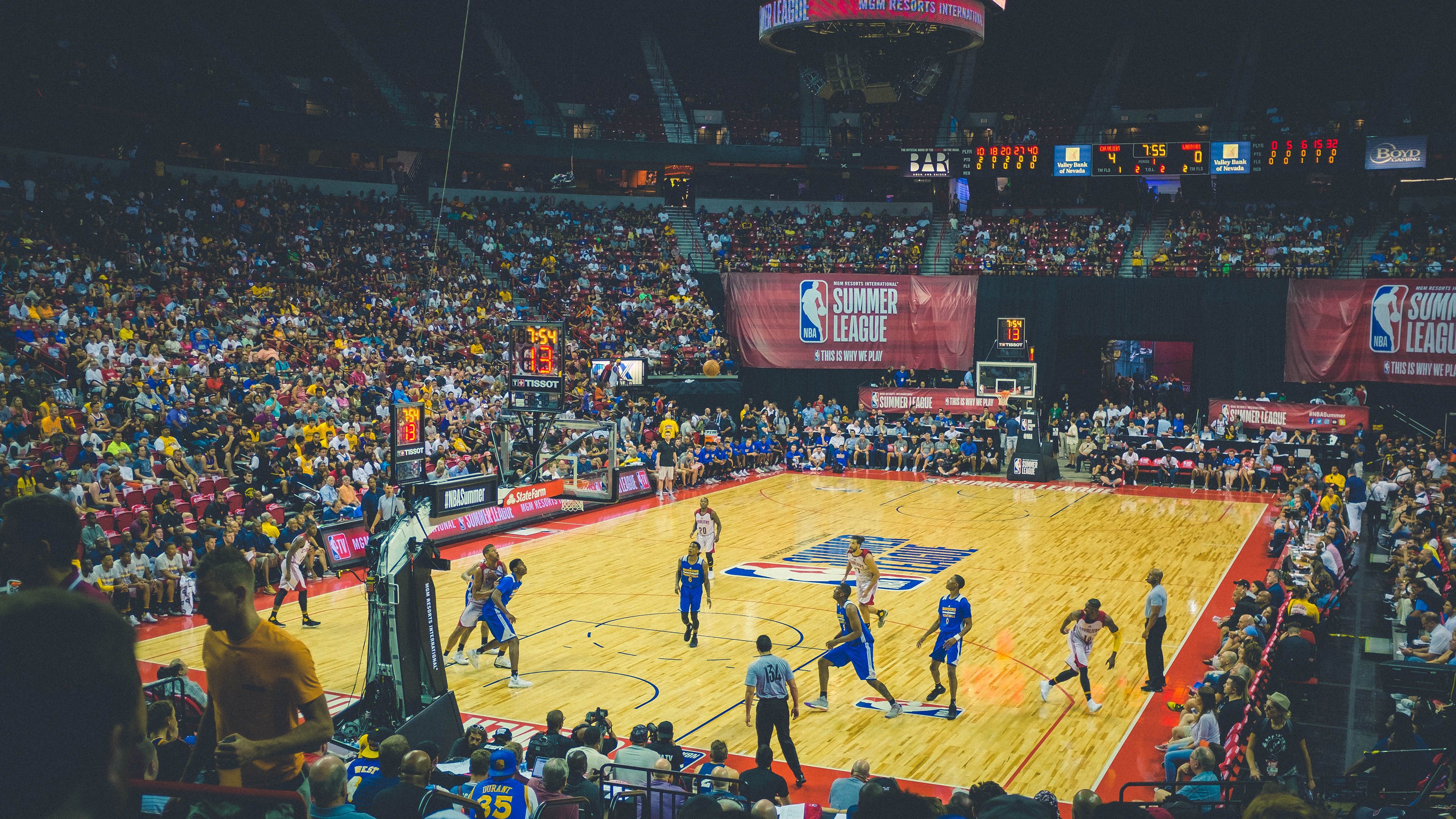 国际赛事“落水生花”，天府新区魅力出圈